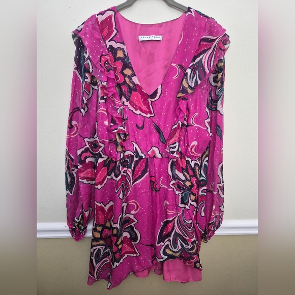 Trina Turk Dresses & Skirts - Trina Turk Saka Floral Silk Drrss Large